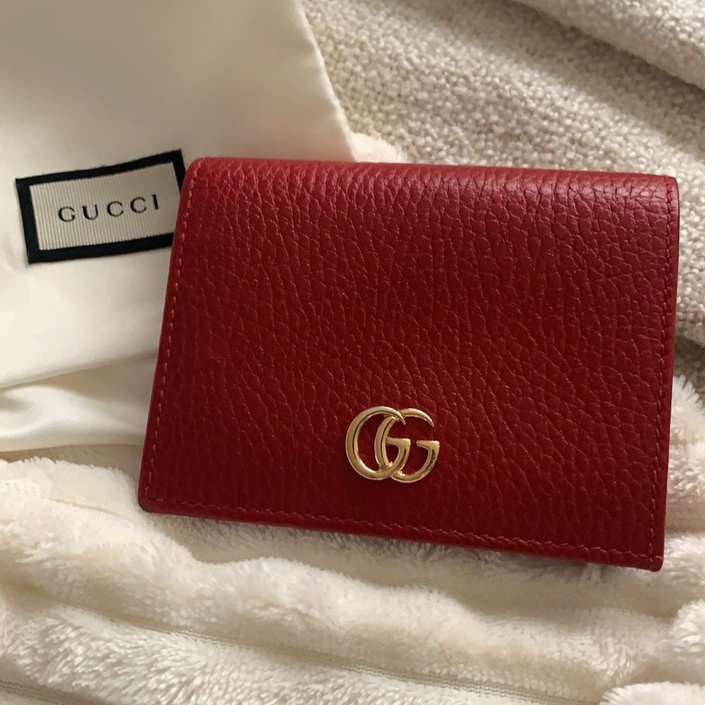 Authentic compact Gucci wallet